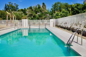 Luxury Beach Side Apartment, Marbella